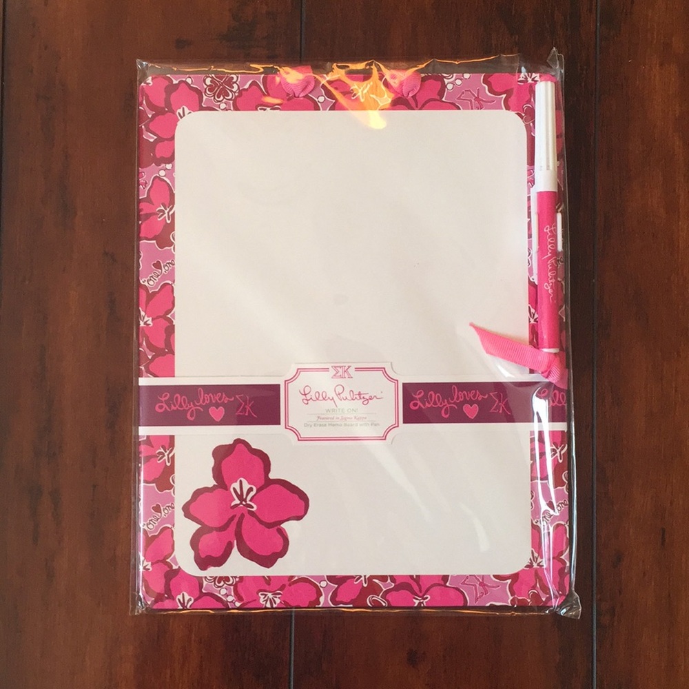 Lilly Pulitzer Dry Erase Memo Board w/ Pen